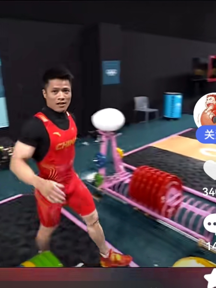 包含举重选手苦练技巧，备战下一场争夺桂冠的词条