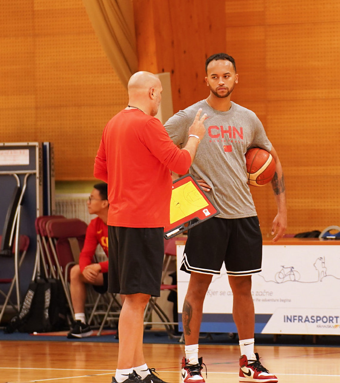 包含意大利队在国际篮球赛场上展现实力的词条 包含意大利队在国际篮球赛场上展现实力的词条