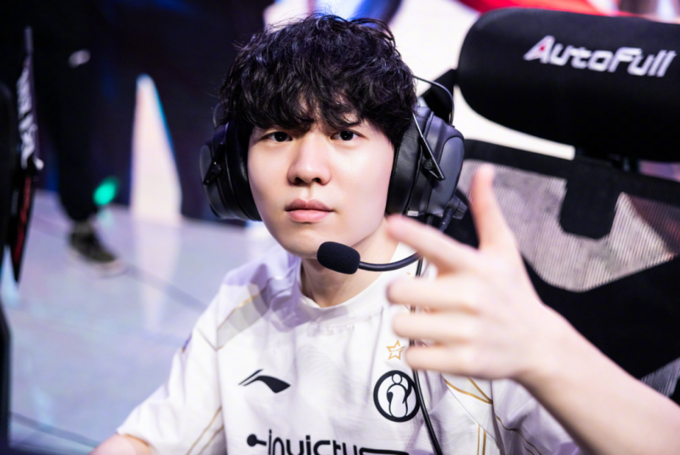 EG横扫IG,Knight完成史诗逆转强强对话半决赛,让粉丝疯狂欢呼的简单介绍 EG横扫IG,Knight完成史诗逆转强强对话半决赛,让粉丝疯狂欢呼的简单介绍