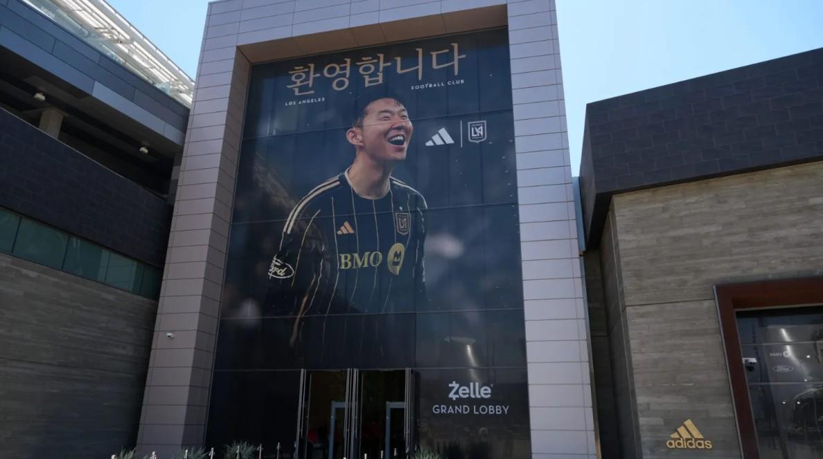 孙兴慜破门制胜多特蒙德反超拜仁 孙兴慜破门制胜多特蒙德反超拜仁