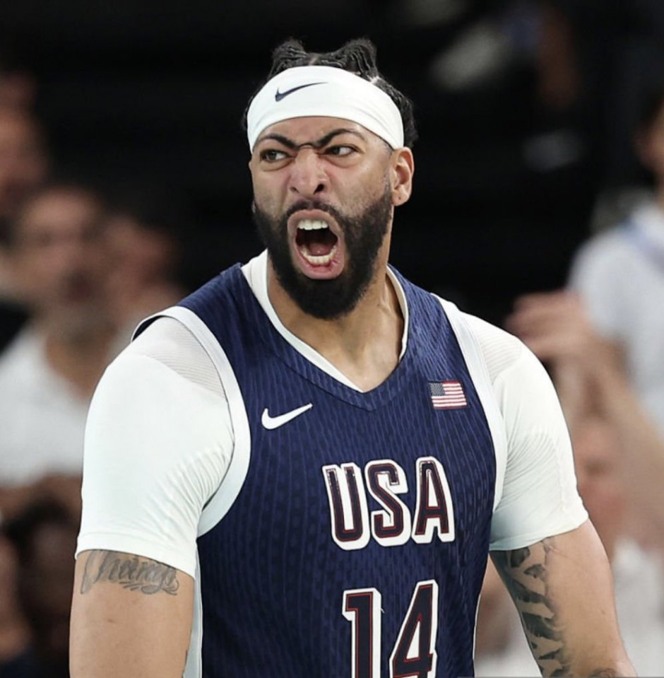 安东尼-戴维斯遭遇伤病,状态低迷 安东尼-戴维斯遭遇伤病,状态低迷